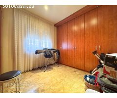 Casa en venta en Sant Just Desvern: Una joya exclusiva con vistas a Barcelona