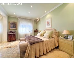 Casa en venta en Sant Just Desvern: Una joya exclusiva con vistas a Barcelona