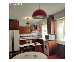 Casa en venta en Sant Just Desvern: Una joya exclusiva con vistas a Barcelona