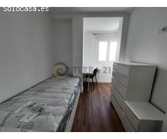 ¡Tu nuevo hogar en Castelldefels te espera!