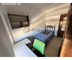 ¡Tu nuevo hogar en Castelldefels te espera!