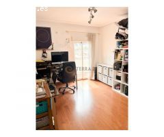 ¡Tu nuevo hogar en Castelldefels te espera!