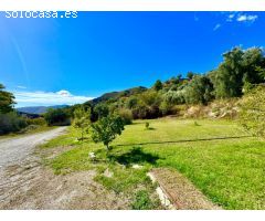 Finca Rural con Apartamentos vacacionales en el Río de Golco.