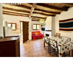 Finca Rural con Apartamentos vacacionales en el Río de Golco.