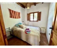 Finca Rural con Apartamentos vacacionales en el Río de Golco.