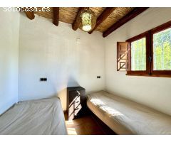 Finca Rural con Apartamentos vacacionales en el Río de Golco.