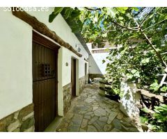 Finca Rural con Apartamentos vacacionales en el Río de Golco.