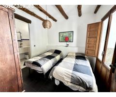 Finca Rural con Apartamentos vacacionales en el Río de Golco.