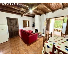 Finca Rural con Apartamentos vacacionales en el Río de Golco.