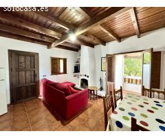 Finca Rural con Apartamentos vacacionales en el Río de Golco.