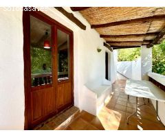 Finca Rural con Apartamentos vacacionales en el Río de Golco.