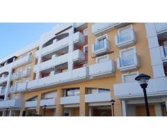 Luminoso apartamento seminuevo con 3 dormitorios cerca de la playa en Torre del