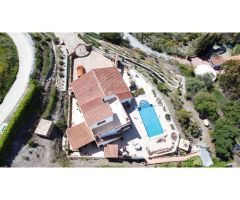 Casa mediterránea con vistas panorámicas en Sayalonga
