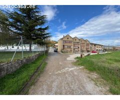 Exclusiva Villa en Alquiler con Espectaculares Vistas a las Montañas en