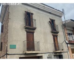 Exclusiva Villa en Alquiler con Espectaculares Vistas a las Montañas en