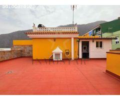 ¡ SE TRASPASA RESTAURANTE EN ZONA ESTRATÉGICA EN LOS CRISTIANO ¡ con ALTO