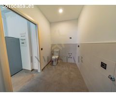 Exclusiva villa de lujo con vistas panorámicas al mar y la montaña