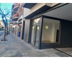 SEMINUEVO EN EJE COMERCIAL