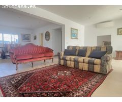 Villa de 2 dormitorios con piscina y vistas al mar en venta en Mojacar playa