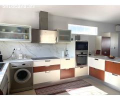 Villa de 2 dormitorios con piscina y vistas al mar en venta en Mojacar playa