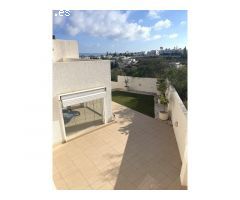 Villa de 2 dormitorios con piscina y vistas al mar en venta en Mojacar playa