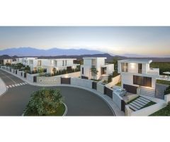 Parcela de 700m2 en venta en Valle del Este GOLF