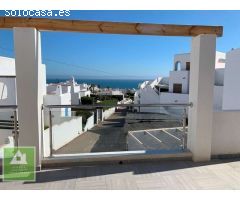 Villa de 3 dormitorios en venta en Mojacar