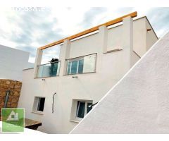 Villa de 3 dormitorios en venta en Mojacar