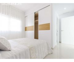 Villa de 3 dormitorios en venta en Vera playa