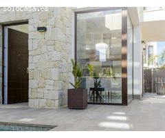 Villa de 3 dormitorios en venta en Vera playa
