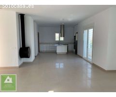 Villa de 4 dormitorios en venta en Mojacar