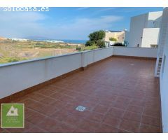 Villa de 4 dormitorios en venta en Mojacar