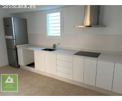 Villa de 4 dormitorios en venta en Mojacar