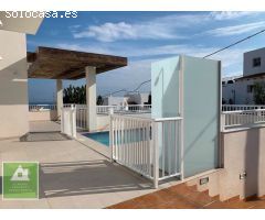 Villa de 4 dormitorios en venta en Mojacar