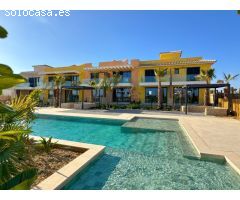 Duplex a estrenar de 2 dormitorios en venta en Desert Springs GOLF