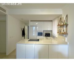 Apartamento de 2 dormitorios con terraza amplia en Mojácar playa