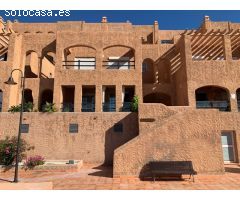 Apartamento de 2 dormitorios con terraza amplia en Mojácar playa