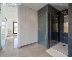 Preciosa villa moderna de 3 dormitorios en una parcela de 3000m2 en Pilar de
