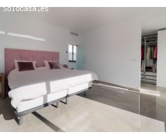 Preciosa villa moderna de 3 dormitorios en una parcela de 3000m2 en Pilar de