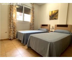 Apartamentos turísticos de 2 dormitorios en planta baja con terraza en Águilas