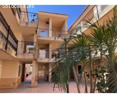 Apartamentos turísticos de 2 dormitorios en planta baja con terraza en Águilas