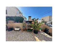 ¡Tu piso perfecto en Cambrils con terraza, sostenibilidad y comodidades!