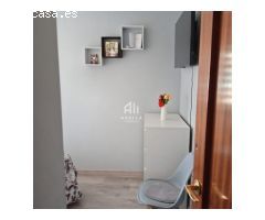 ¡Ático luminoso en Balaguer! 4 hab., 2 baños, ascensor y amueblado.