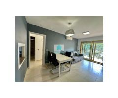 ¡Vive Salou al Máximo! Apartamento Reformado con Terraza y Piscina a Pasos de la