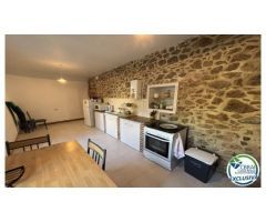 ¡Encantadora Casa en Venta en Vilajuiga!