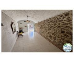 ¡Encantadora Casa en Venta en Vilajuiga!