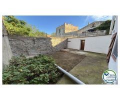 ¡Encantadora Casa en Venta en Vilajuiga!