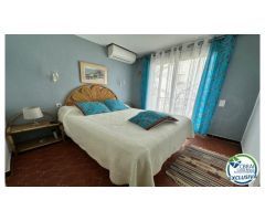 En Venta: Casa Típica Española en Empuriabrava - Distrito Poblado Típico