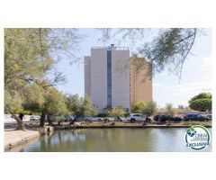 Planta baja de 3 dormitorios con 224 m2 de terraza y jardín a 200m de la playa