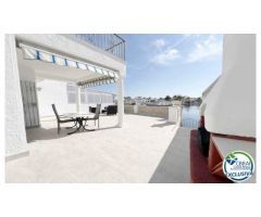 Casa en venta con amarre en Empuriabrava, Costa brava